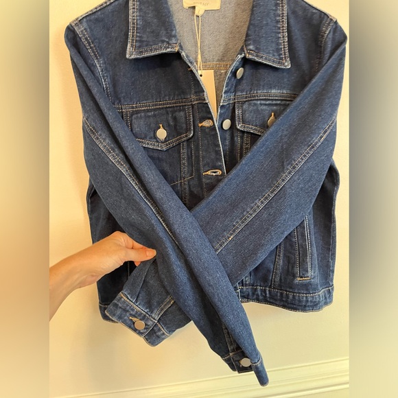 BRIT.NY DENIM JACKET with silk accent - Picture 11 of 14